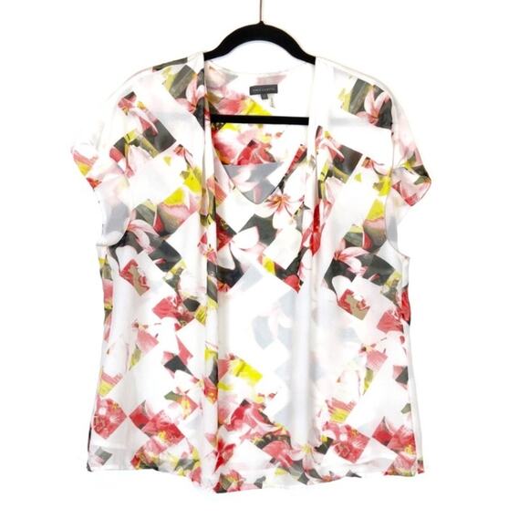 Vince Camuto White Floral Lattice Print Top - Lg - Picture 1 of 7